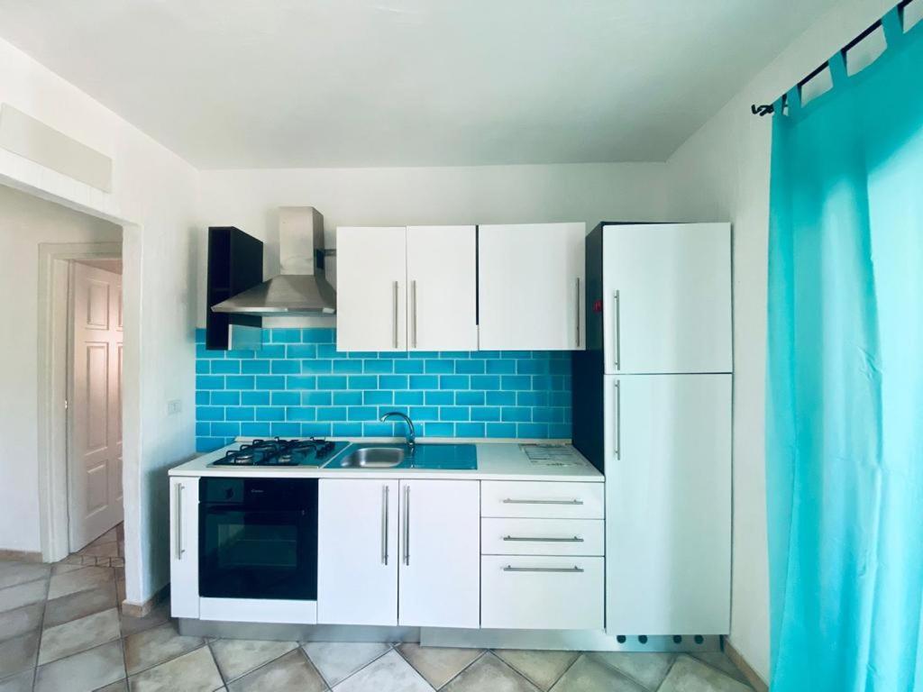 Residenze Il Girasole Aparthotel Golfo Aranci Luaran gambar