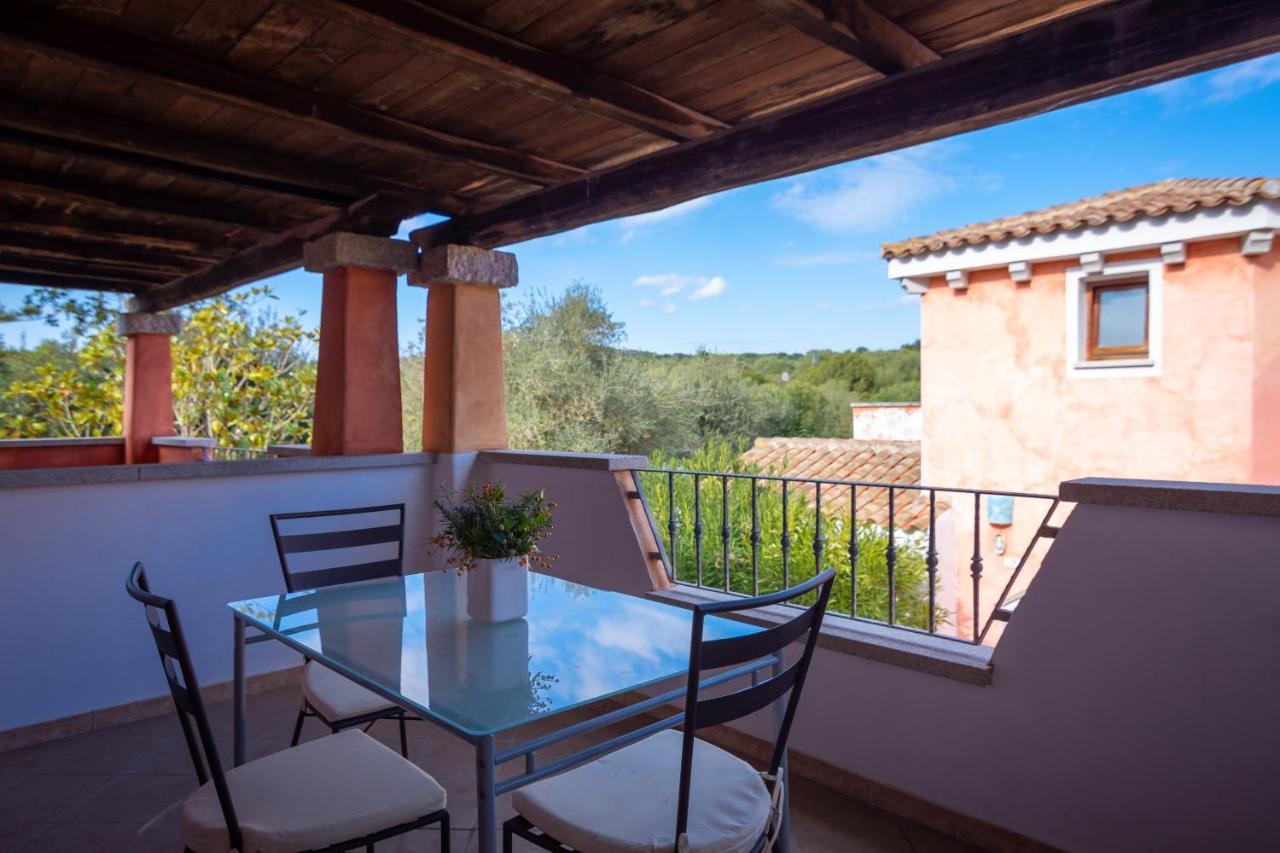Residenze Il Girasole Aparthotel Golfo Aranci Luaran gambar