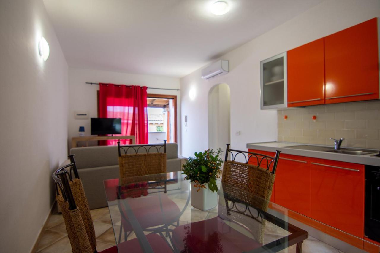 Residenze Il Girasole Aparthotel Golfo Aranci Luaran gambar