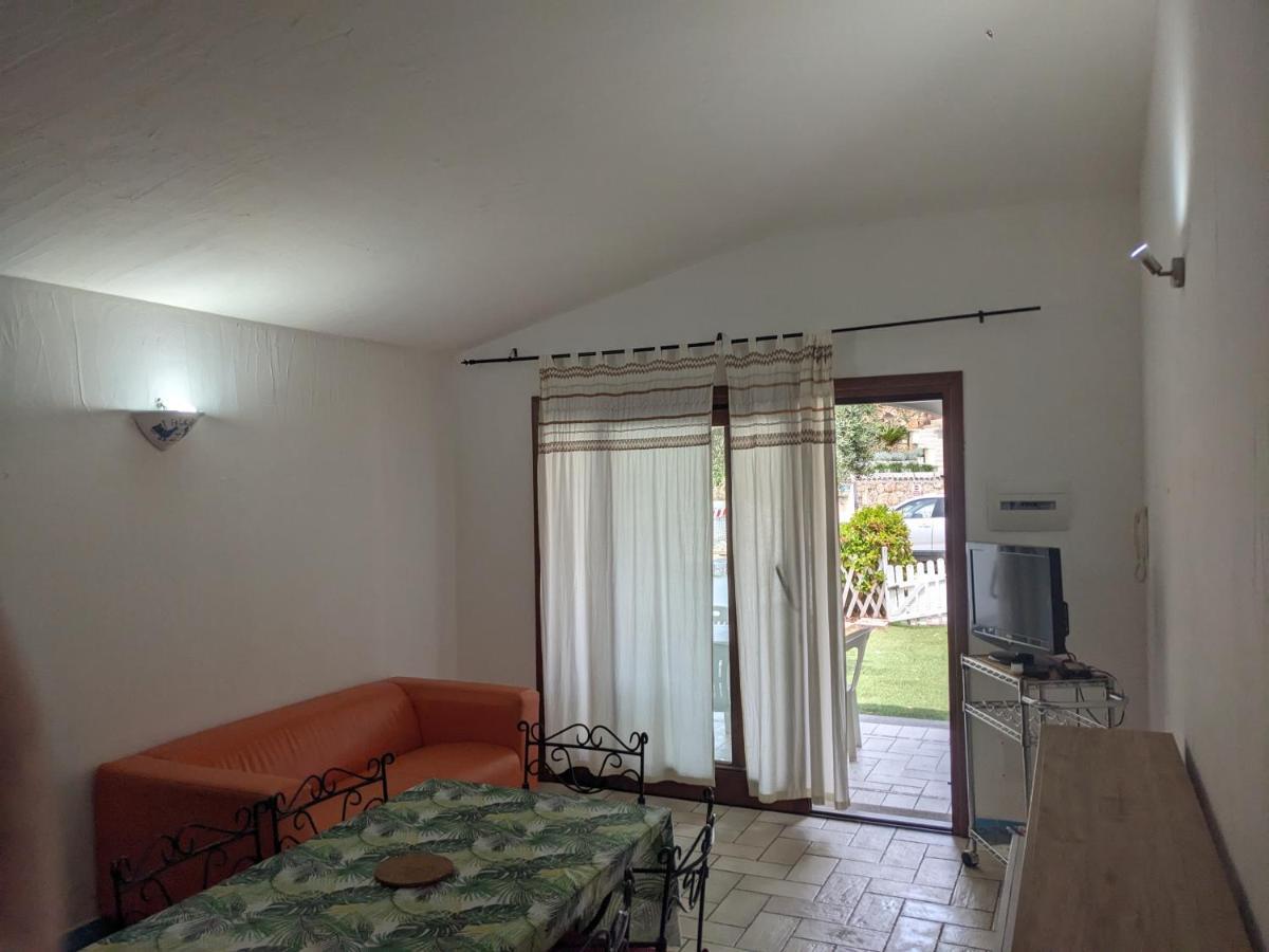 Residenze Il Girasole Aparthotel Golfo Aranci Luaran gambar