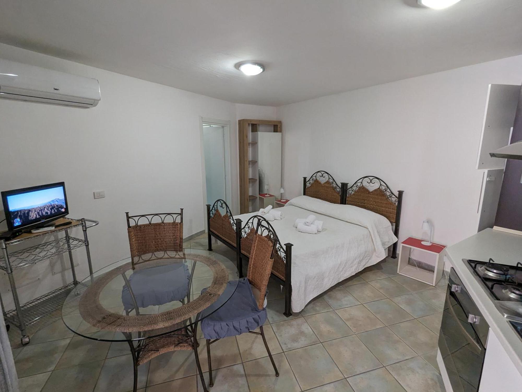 Residenze Il Girasole Aparthotel Golfo Aranci Luaran gambar