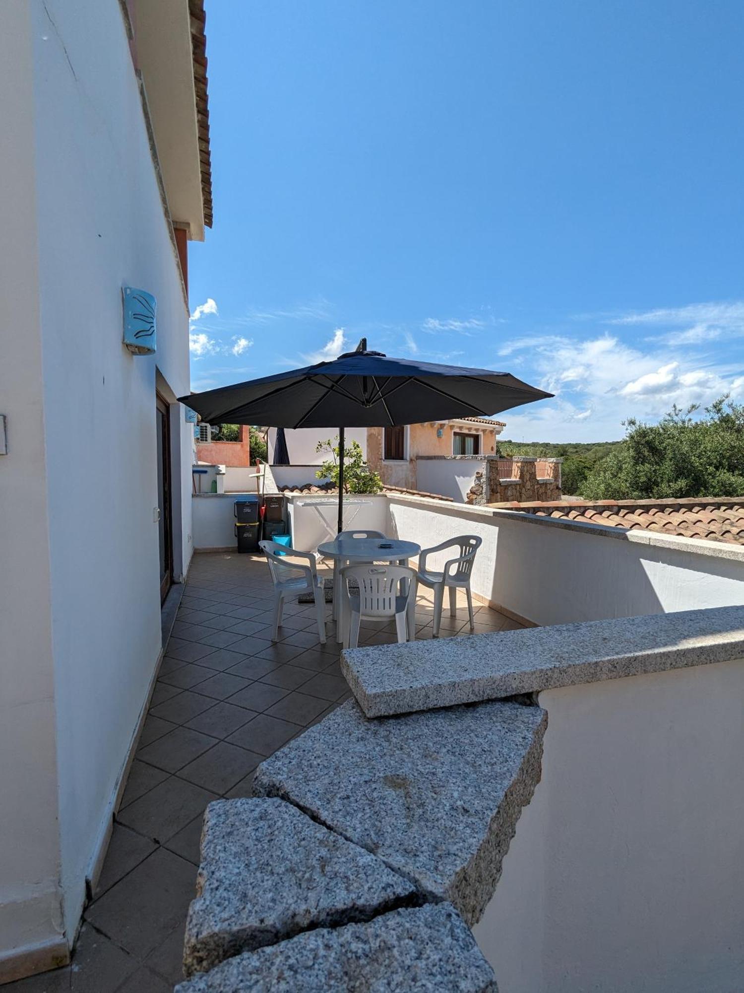Residenze Il Girasole Aparthotel Golfo Aranci Luaran gambar